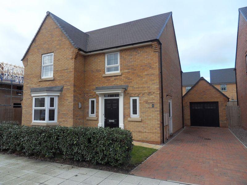 Arnold Drive, Priors Hall Corby 4 bed detached house £1,100 pcm (£254 pw)