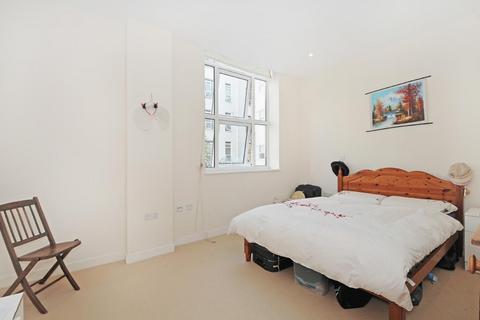 2 bedroom flat for sale, Bromyard Avenue, Acton