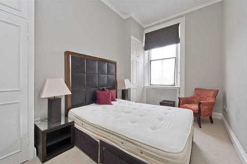 1 bedroom apartment to rent, Ennismore Gardens, South Kensington, Hyde Park SW7