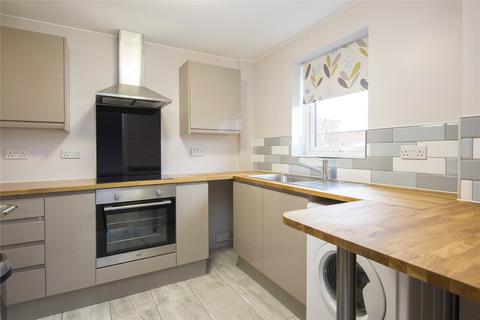 2 bedroom flat to rent, Regency Court, Park Close, London, E9