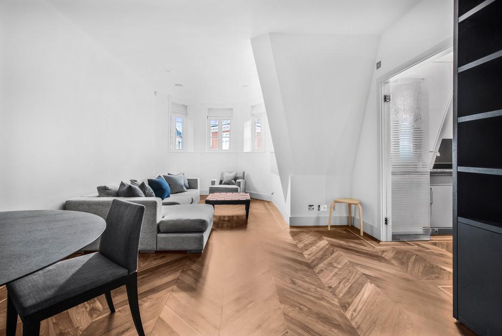 Apartment in London - View 5