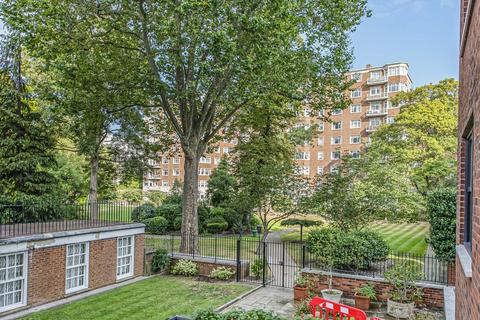 2 bedroom flat to rent, Kingston House South, Ennismore Gardens, SW7