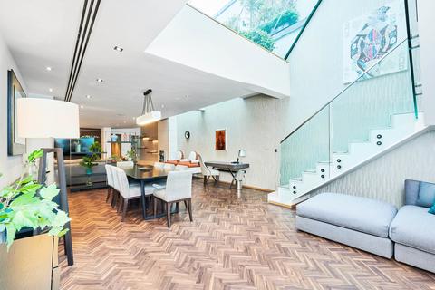 4 bedroom detached house to rent, Cheval Place, Knightsbridge, SW7