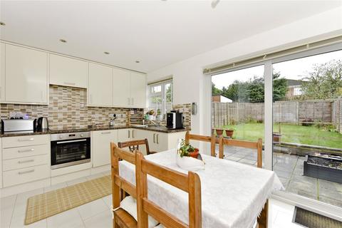 3 bedroom end of terrace house to rent, Balmoral Gardens, Windsor, Berkshire, SL4