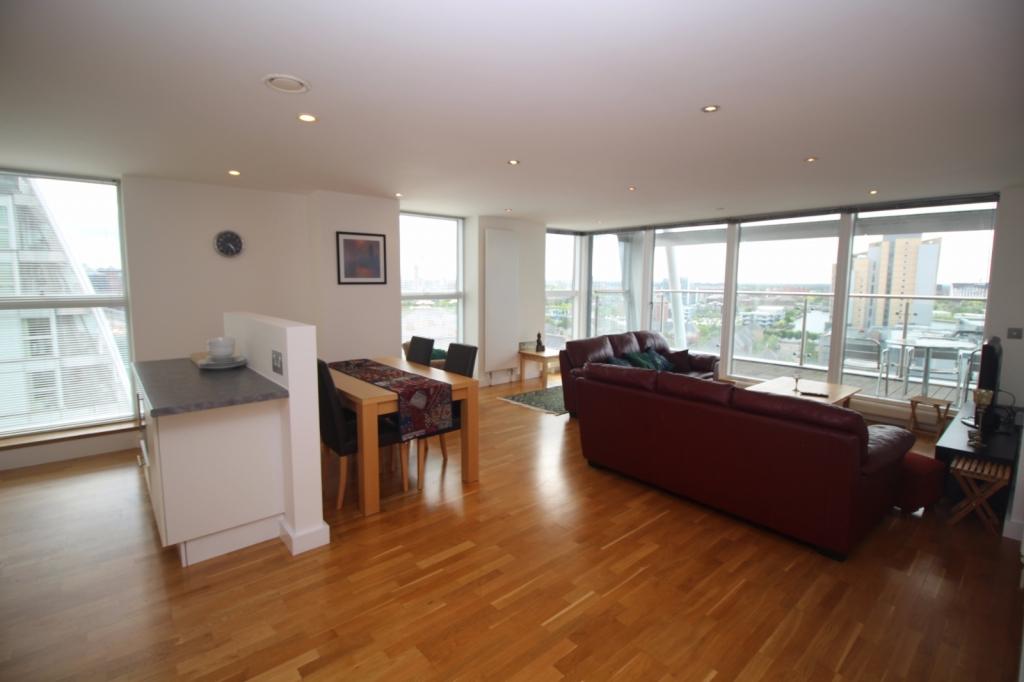 NV Buildings, 98 The Quays, Salford Quays, Salford, M50 2 bed apartment