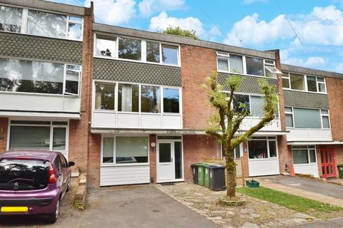 4 bedroom terraced house to rent, Sparkford Close