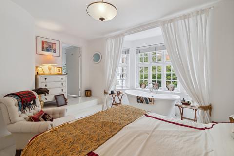 3 bedroom maisonette for sale, Wheatley Street, Marylebone, London, W1G