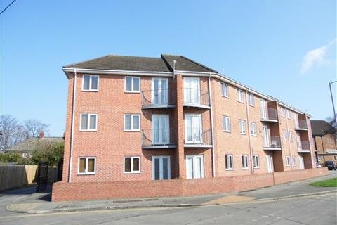 1 bedroom apartment to rent, Derringham Court, Ampleforth Grove