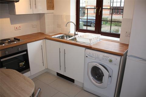 undefined, Swan Place, Berkshire RG1