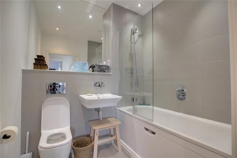 undefined, Woolhampton Way, Berkshire RG2