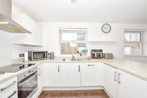 2 bedroom apartment for sale, Clarence Way, Kings Hill, West Malling, Kent
