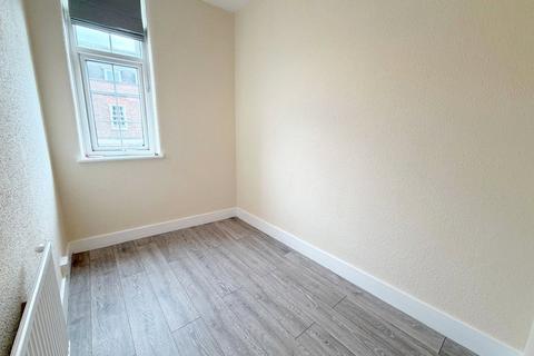 1 bedroom apartment to rent, The Broadway, Mill Hill, NW7
