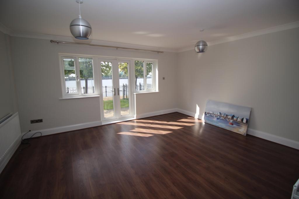 Merchants Quay, Salford Quays, Salford, M50 3 bed townhouse £1,495