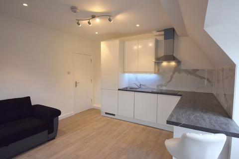 2 bedroom apartment to rent, Willifield Way, Hampstead Garden Suburb, NW11