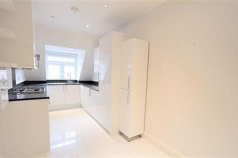 2 bedroom apartment to rent, Beechcroft Avenue, Golders Green, NW11