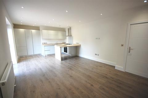 2 bedroom apartment to rent, Woodside Park Road, London, N12