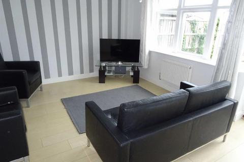 3 bedroom townhouse to rent, Ivens Close, Barwell