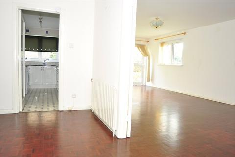2 bedroom apartment to rent - Foxgrove, London, N14