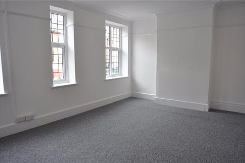 3 bedroom apartment to rent - Green Lanes, London, N13