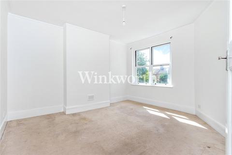 2 bedroom apartment to rent - Kelvin Avenue, London, N13