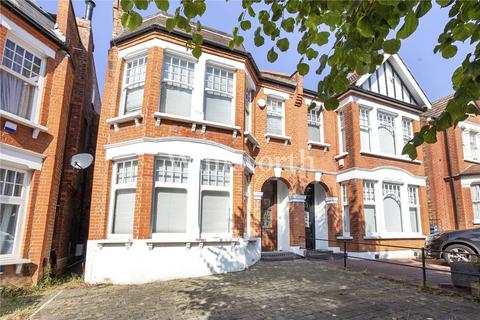 4 bedroom house to rent, Lakeside Road, London, N13