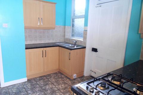 1 bedroom apartment to rent, West Park Street, Dewsbury, WF13