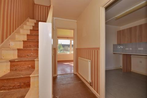 2 bedroom ground floor maisonette for sale, Victor Approach, Hornchurch, Essex