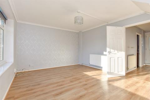 2 bedroom ground floor maisonette for sale, Victor Approach, Hornchurch, Essex