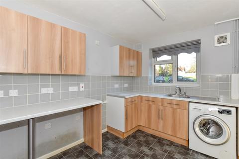 2 bedroom ground floor maisonette for sale, Victor Approach, Hornchurch, Essex