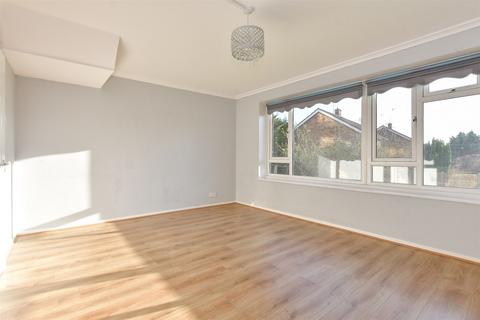 2 bedroom ground floor maisonette for sale, Victor Approach, Hornchurch, Essex