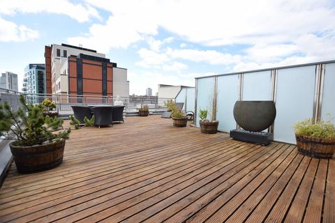 2 bedroom penthouse for sale, Cromwell Court, Brewery Wharf