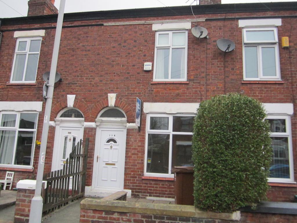 Old Chapel Street, Edgeley 2 bed terraced house £725 pcm (£167 pw)
