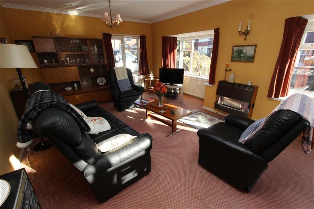 Lambert Road, Bridlington, East Yorkshire, YO16 3 bed detached bungalow