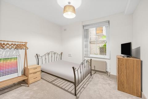 undefined, Douglas House, 6 Maida Avenue, London