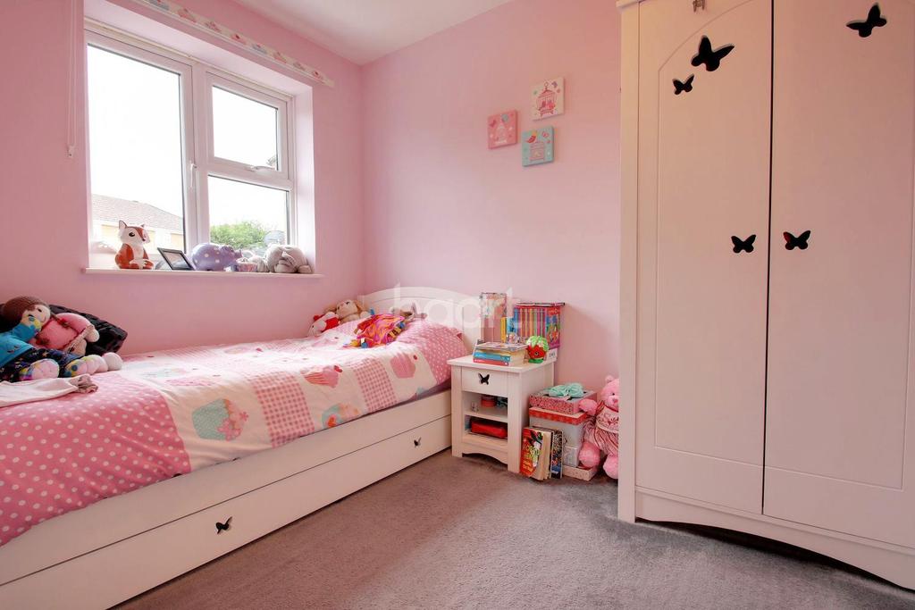 Murrain Drive, Downswood, Maidstone, Kent, ME15 3 bed semidetached