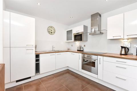 2 bedroom flat to rent, Alaska Apartments, 22 Western Gateway, London