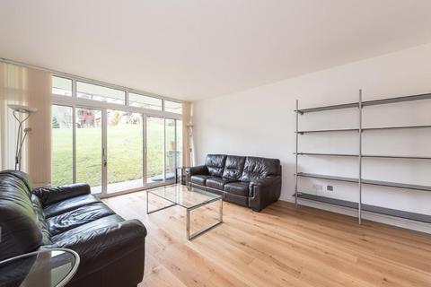 2 bedroom flat to rent, Oak Hill Park, Hampstead, NW3