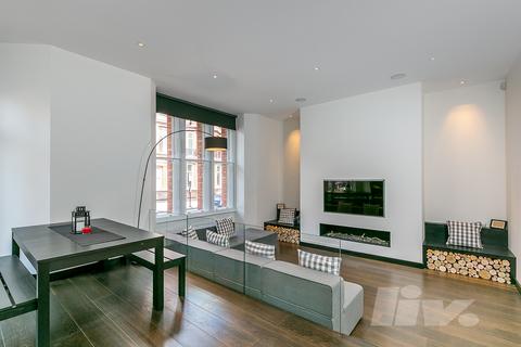 2 bedroom flat to rent, Green Street, London W1K
