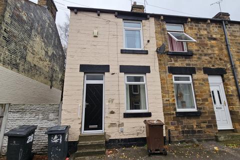 2 bedroom house to rent, Bridge Street, Barnsley