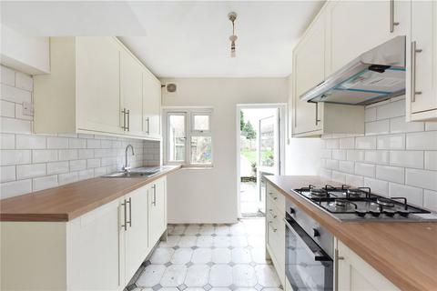 4 bedroom semi-detached house to rent, Casimir Road, Hackney, E5