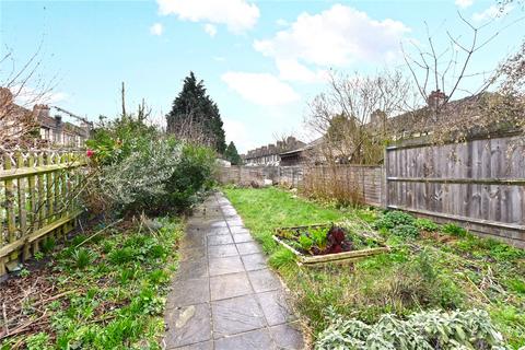 4 bedroom semi-detached house to rent, Casimir Road, Hackney, E5