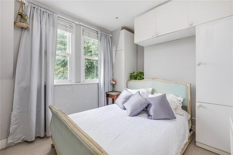 2 bedroom apartment to rent, Crookham Road, London, SW6