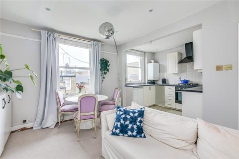 2 bedroom apartment to rent, Crookham Road, London, SW6