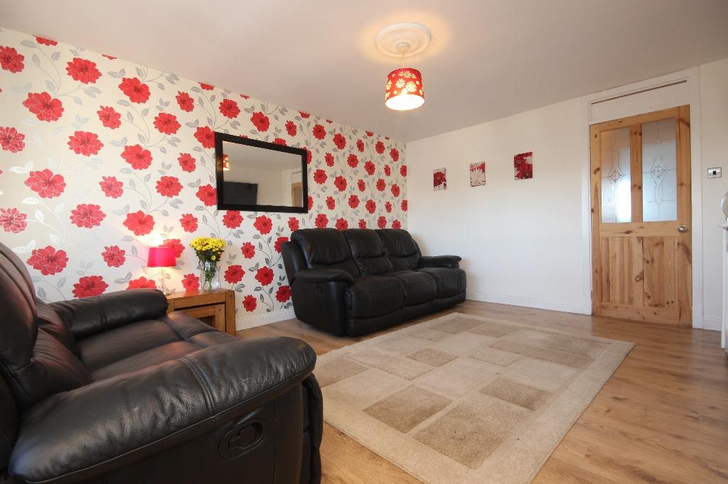 Uist Place, Perth, Perthshire, PH1 3BY 2 bed flat for sale 