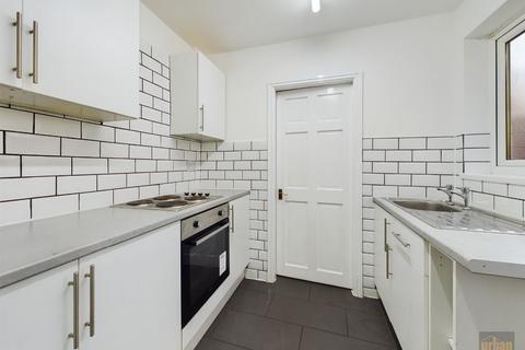 3 bedroom terraced house to rent, Oak Leigh, Tuebrook