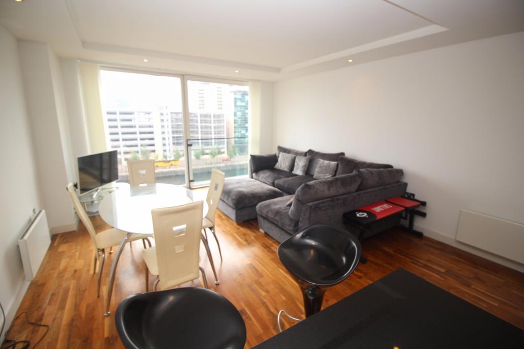 City Lofts 94 The Quays Salford Quays Salford M50 2 Bed Apartment 249 950