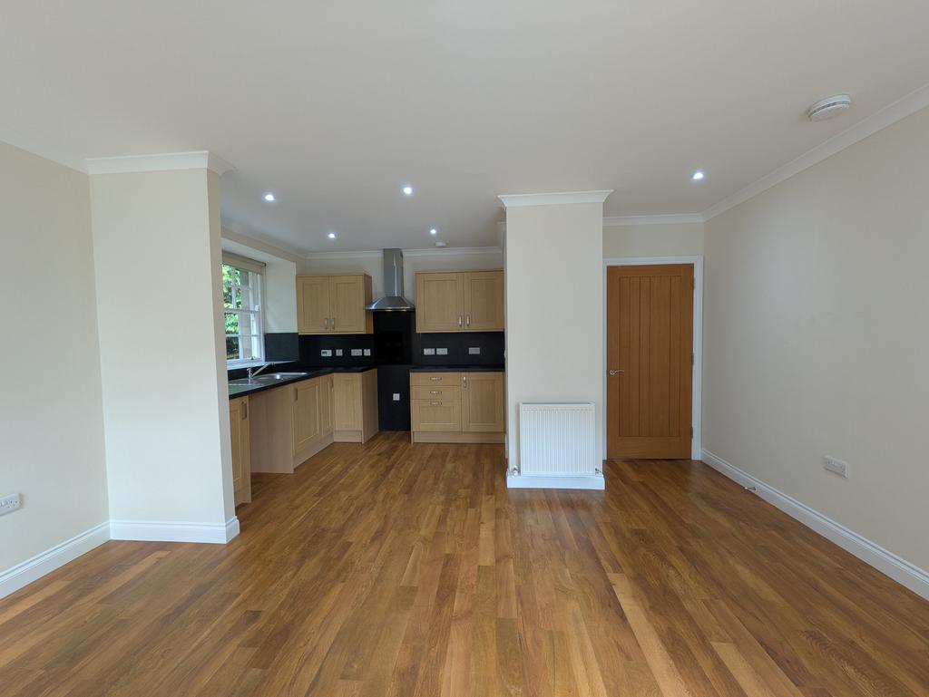 House in Melrose - View 4