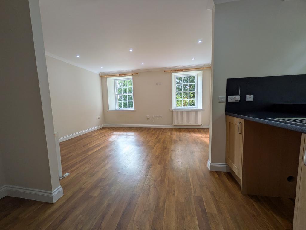 House in Melrose - View 5
