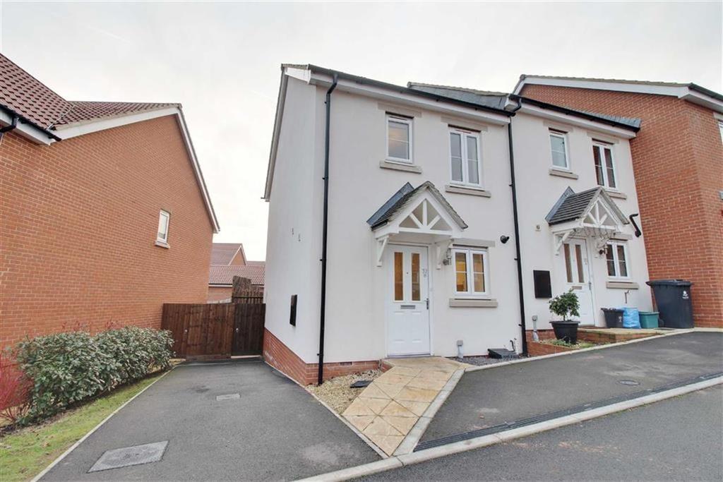 Drovers Way, Newent, Gloucestershire 2 bed terraced house £625 pcm (£