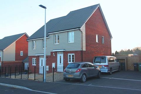 2 bedroom semi-detached house to rent - Albatross Road, Exeter